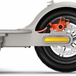 Xiaomi Mi Electric Scooter 3 - Zwart -Fietsen-Accessoires Shop 550x277 3