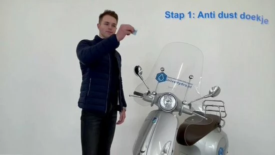 Drive Hydro Waterafstotende Folie Scooter Windscherm - Nano - Vespa - Sprint - Zip - Scooter Windscherm - Nano Shield Scooter - Waterafstotende Spray - Nano Shield Windscherm - Scooterhoes - Scooter Accesoires - Regen Sticker 2 Drive Hydro Waterafstotende Folie Scooter Windscherm - Nano - Vespa - Sprint - Zip - Scooter Windscherm - Nano Shield Scooter - Waterafstotende Spray - Nano Shield Windscherm - Scooterhoes - Scooter Accesoires - Regen Sticker - Afbeelding 2