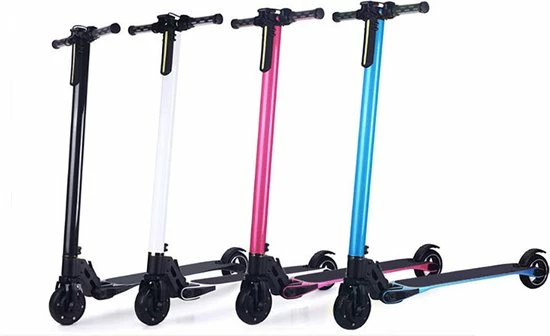 Technozom Techno LITE - Elektrische Step - Super Lichtgewicht - 23 Km/u - 3 Rijstanden - Opvouwbaar - Met LED Verlichting Voor & Achter - Zwart 7 Technozom Techno LITE - Elektrische Step - Super Lichtgewicht - 23 Km/u - 3 Rijstanden - Opvouwbaar - Met LED Verlichting Voor & Achter - Zwart - Afbeelding 7