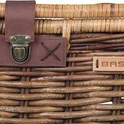 Basil Denton Fietsmand L - Voor - Rotan - Bruin - Large 18 Basil Denton Fietsmand L - Voor - Rotan - Bruin - Large -Fietsen-Accessoires Shop 550x340 5