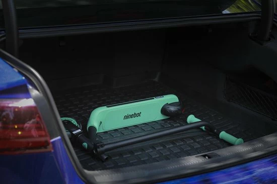 Ninebot By Segway EKickScooter Zing A6 - E-step - Actieradius: 5km - Snelheid: 12km/h - Officieel Benelux Model 10 Ninebot By Segway EKickScooter Zing A6 - E-step - Actieradius: 5km - Snelheid: 12km/h - Officieel Benelux Model - Afbeelding 10