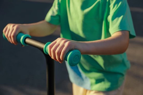 Ninebot By Segway EKickScooter Zing A6 - E-step - Actieradius: 5km - Snelheid: 12km/h - Officieel Benelux Model 15 Ninebot By Segway EKickScooter Zing A6 - E-step - Actieradius: 5km - Snelheid: 12km/h - Officieel Benelux Model - Afbeelding 15