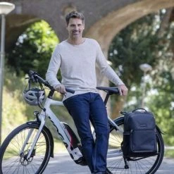 New Looxs Nevada 17" Laptop Rugzak Fietstas - 17 Liter Zwart -Fietsen-Accessoires Shop 550x366 87