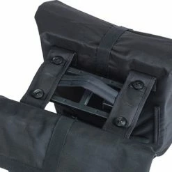 Basil City Dubbele Fietstas MIK - 28-32 Liter- Zwart -Fietsen-Accessoires Shop 550x390 6