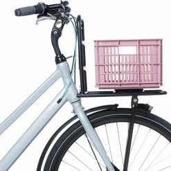 Basil Fietskrat S - Small - 17.5 Liter - Roze -Fietsen-Accessoires Shop 550x404 1