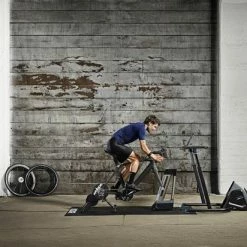 Wahoo Fitness Wahoo KICKR CORE Interactieve Fietstrainer - Direct Drive -Fietsen-Accessoires Shop 550x412 35