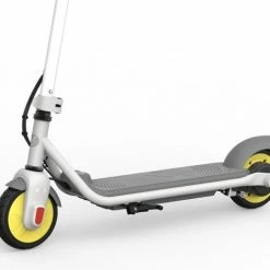 Ninebot By Segway EKickScooter Zing C10 - E-step - Actieradius: 10km - Snelheid: 16km/h - Officieel Benelux Model 19 Ninebot By Segway EKickScooter Zing C10 - E-step - Actieradius: 10km - Snelheid: 16km/h - Officieel Benelux Model -Fietsen-Accessoires Shop 550x479 2