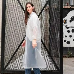 Merkloos Regenjas WIT (Maat XL) Unisex - Licht Gewicht - Opvouwbaar - Pocket Size - Reizen - Dames - Heren Regenjas 7 Merkloos Regenjas WIT (Maat XL) Unisex - Licht Gewicht - Opvouwbaar - Pocket Size - Reizen - Dames - Heren Regenjas -Fietsen-Accessoires Shop 550x482 12