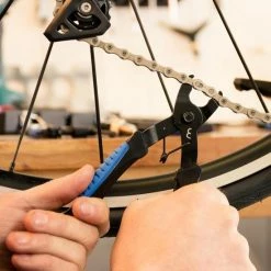 BBB Cycling LinkFix Kettinglink Opener - Fietsgereedsschap - Dubbele Functie - Kettingtang - Zwart - BTL-77 -Fietsen-Accessoires Shop 550x550 801