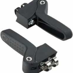 Qibbel 6+ Junior Fietsstoeltje Achter - Zwart - Inclusief Voetsteuntjes -Fietsen-Accessoires Shop 550x567 1