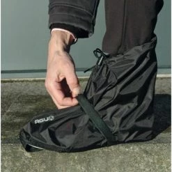 AGU Quick Bike Boots Essential - Zwart - 42-45 -Fietsen-Accessoires Shop 550x598 1