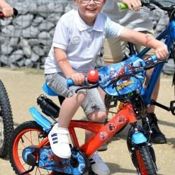 Spider-Man Kinderfiets - Jongens - 14 Inch - Rood/Blauw - Twee Handremmen -Fietsen-Accessoires Shop 550x775 2