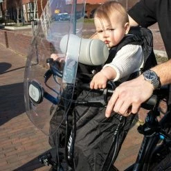 Deryan Bike-a-way Fietsstoeltje Voor - Fiets Regenhoes - Warme Jas En Windbreaker + Regenponcho - Bobike & Yepp -Fietsen-Accessoires Shop 550x829